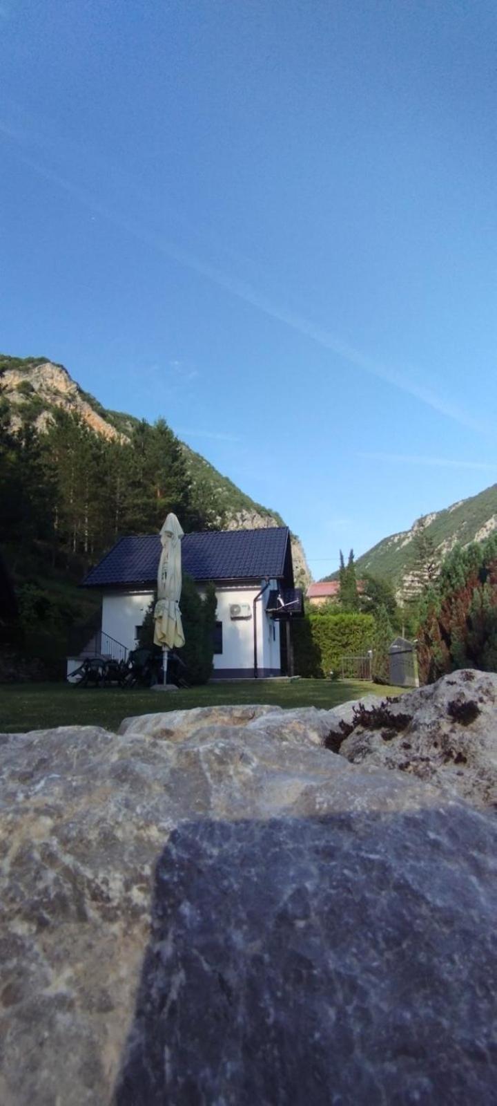 Apartments Martin Brod Экстерьер фото
