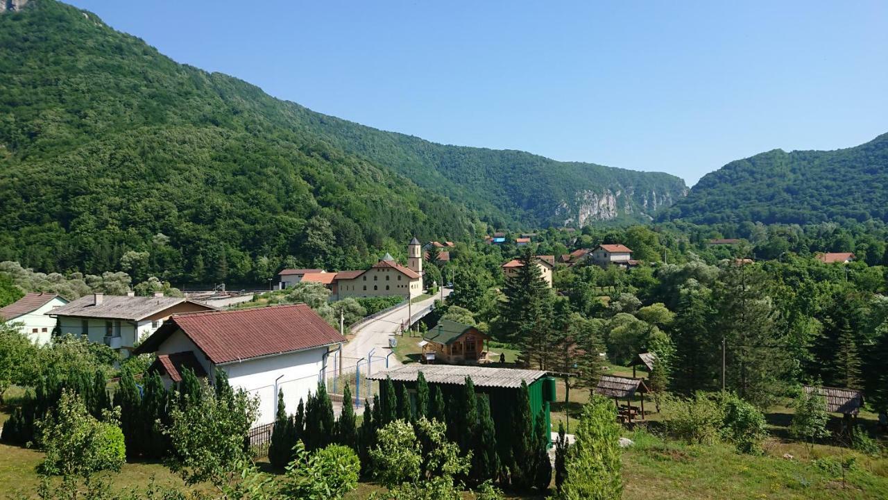 Apartments Martin Brod Экстерьер фото